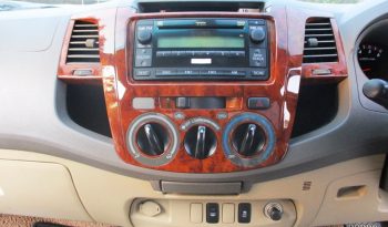 2010 – VIGO 4WD 3.0G AT DOUBLE CAB SILVER – 9199 full