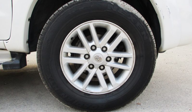 2013 – VIGO 4WD 3.0G AT DOUBLE CAB WHITE – 4756 full