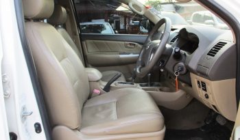 2013 – VIGO 4WD 3.0G AT DOUBLE CAB WHITE – 4756 full