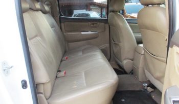 2013 – VIGO 4WD 3.0G AT DOUBLE CAB WHITE – 4756 full