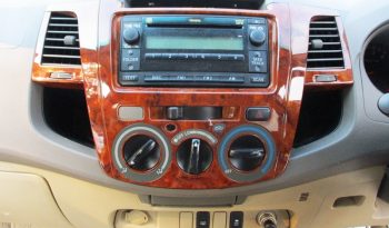 2009 – VIGO 4WD 3.0G AT DOUBLE CAB WHITE – 7888 full