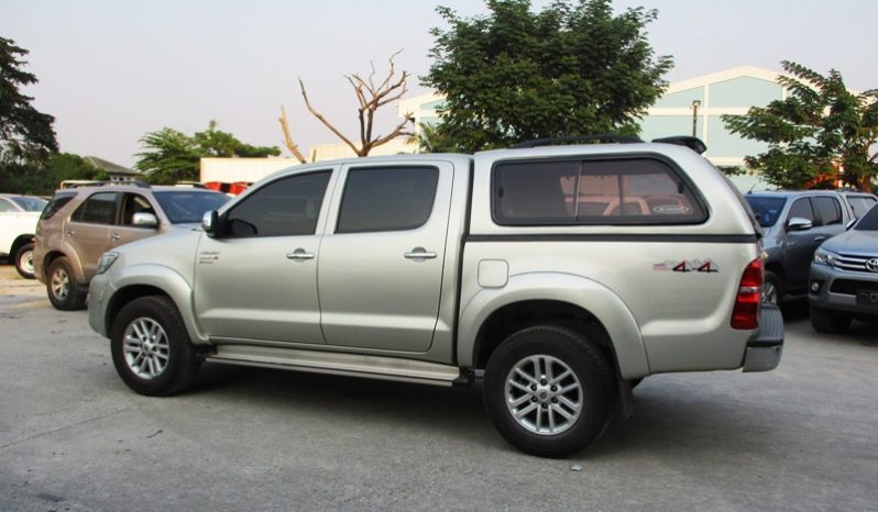 2013 – VIGO 4WD 3.0G MT DOUBLE CAB SILVER – 7236 full