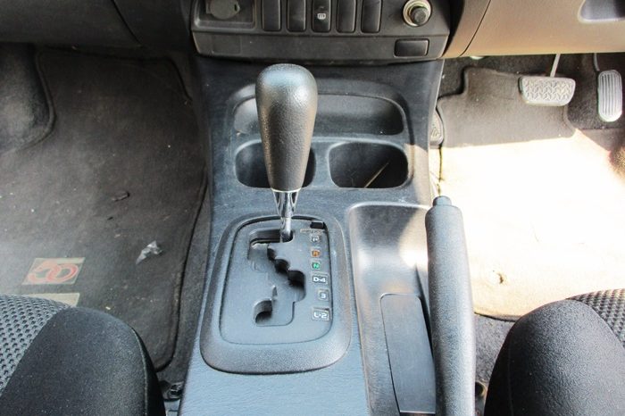 2013 – VIGO PRERUNNER 3.0G AT DOUBLE CAB WHITE – 4032 full