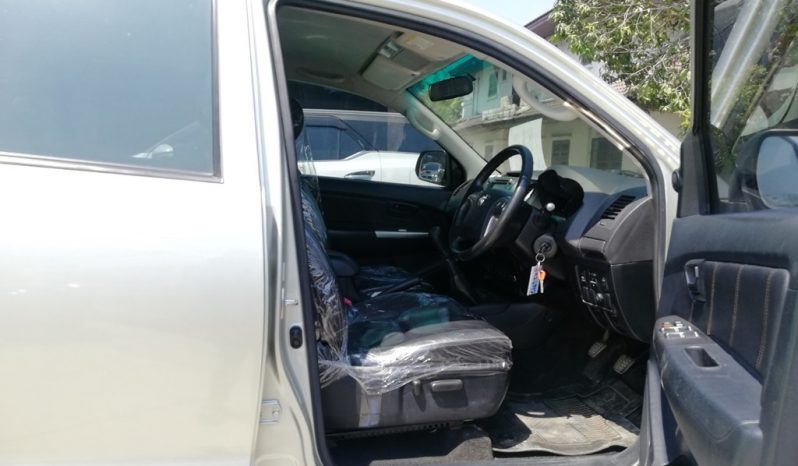 2014 – VIGO 4WD 3.0G MT DOUBLE CAB SILVER – 6297 full