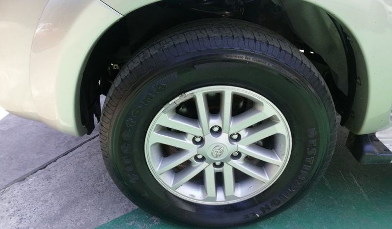 2014 – VIGO 4WD 3.0G MT DOUBLE CAB SILVER – 6297 full