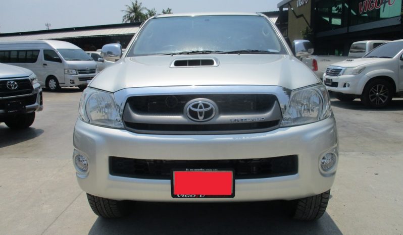 2010 – VIGO 4WD 3.0G AT DOUBLE CAB SILVER – 6258 full