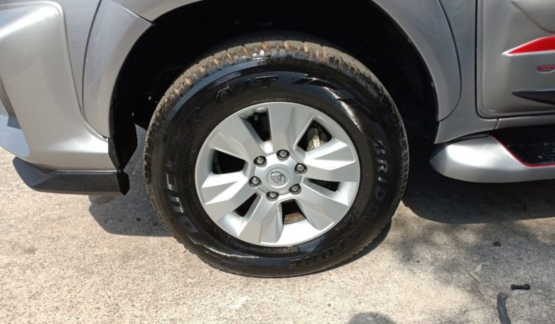 2015 – REVO 2WD 2.7E AT DOUBLE CAB SILVER – 2893 full