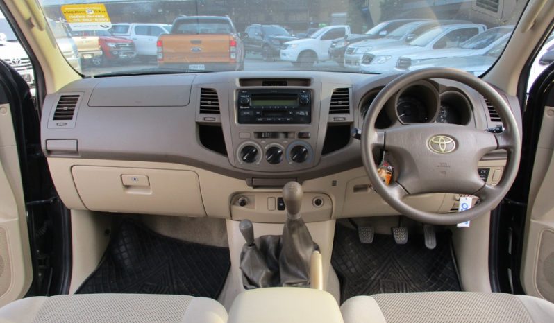 2005 – VIGO 4WD 3.0G MT DOUBLE CAB BLACK – 5380 full