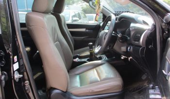 2015 – REVO 4WD 2.8G MT DOUBLE CAB BLACK – 9376 full