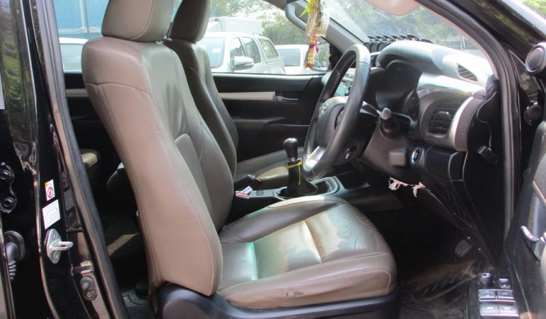 2015 – REVO 4WD 2.8G MT DOUBLE CAB BLACK – 9376 full