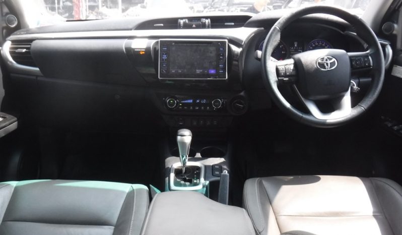 2016 – REVO 4WD 2.8G AT DOUBLE CAB WHITE – 5907 full