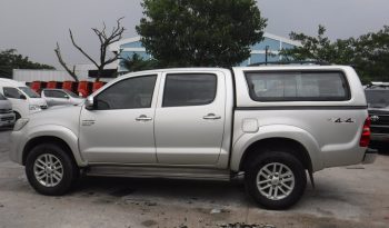 2013 – VIGO 4WD 3.0G MT DOUBLE CAB SILVER – 6713 full