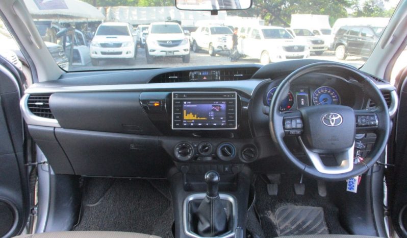 2016 – REVO 4WD 2.4E MT DOUBLE CAB SILVER – 8573 full