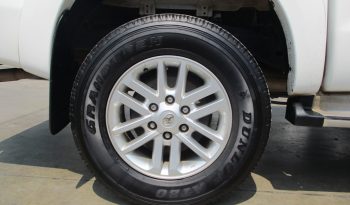 2015 – VIGO 4WD 3.0G AT DOUBLE CAB WHITE – 7914 full