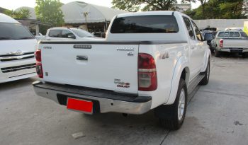 2014 – VIGO 4WD 2.5E MT DOUBLE CAB WHITE – 2749 full