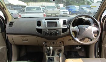 2015 – REVO 4WD 2.8G MT DOUBLE CAB SILVER – 6170 full