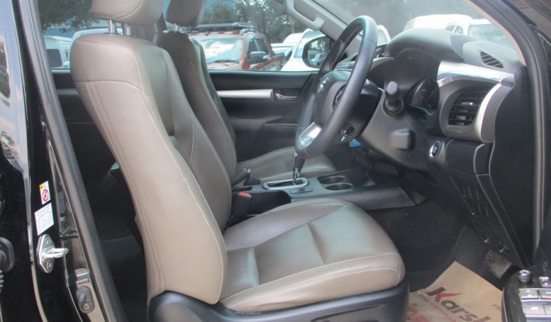 2015 – REVO 4WD 2.8G AT DOUBLE CAB BLACK – 751 full