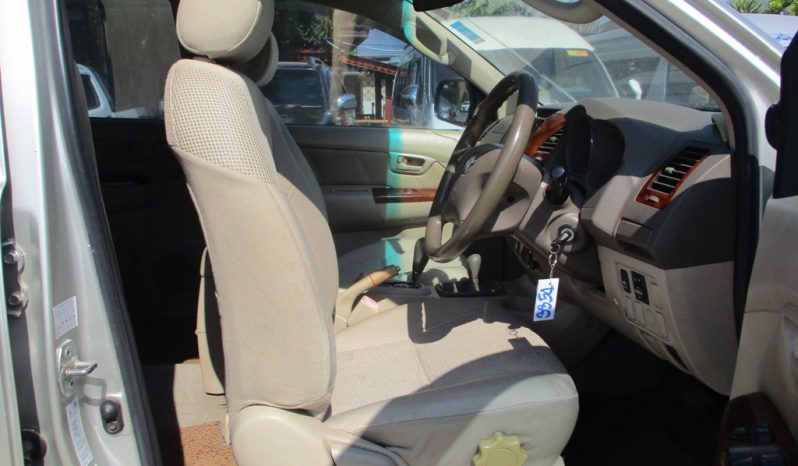 2006 – VIGO 4WD 3.0G AT DOUBLE CAB SILVER – 3354 full