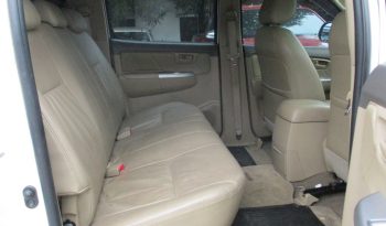 2013 – VIGO 4WD 3.0G AT DOUBLE CAB WHITE – 2020 full