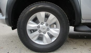 2015 – REVO 4WD 2.8G AT DOUBLE CAB SILVER – 4080 full