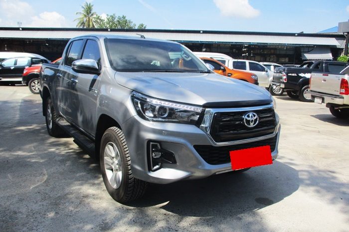2017 – REVO 4WD 2.8G AT DOUBLE CAB SILVER – 8628 full