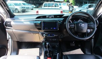 2018 – REVO ROCCO 4WD 2.8G AT DOUBLE CAB WHITE – 8476 full